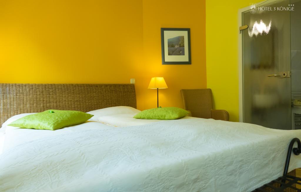 Hotel 3 Koenige Аахен Стая снимка